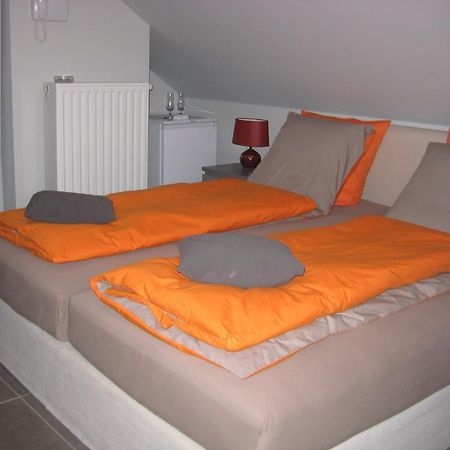 Nobel Apartment Миделкерке Стая снимка